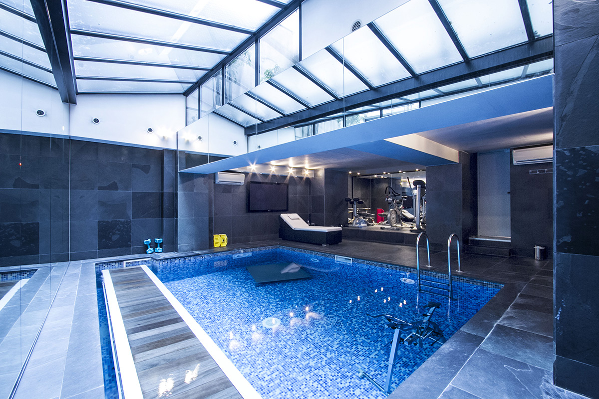 Les Plus Beaux Appartements Meubl S Avec Piscine Priv E Dans Paris