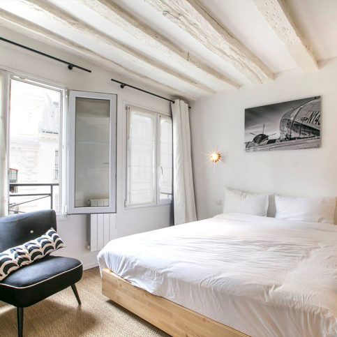 Furnished one-bed flat in Paris