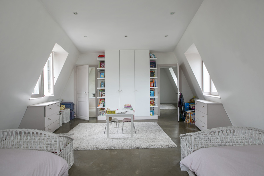 Undeniably charming, furnished attic and top-floor apartments in Paris