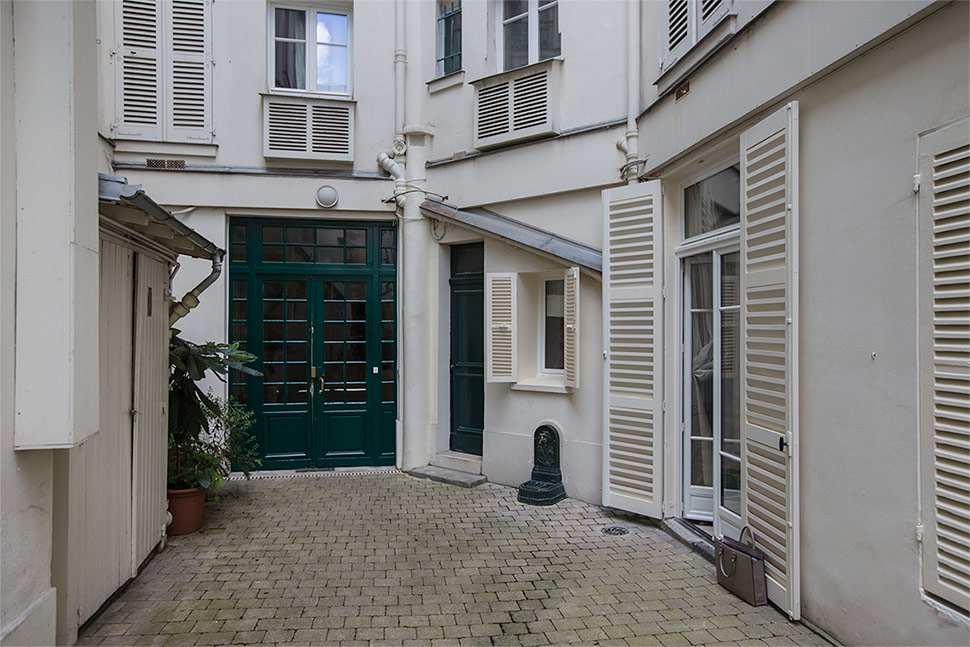 cour