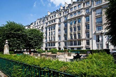 square-lamartine