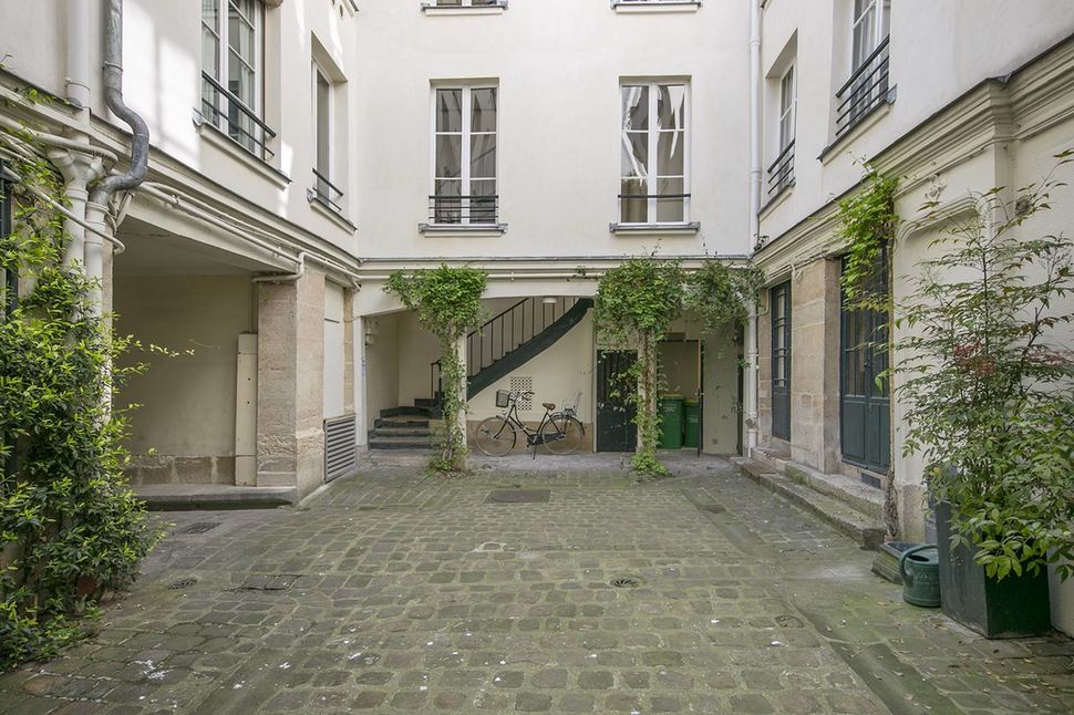 cour
