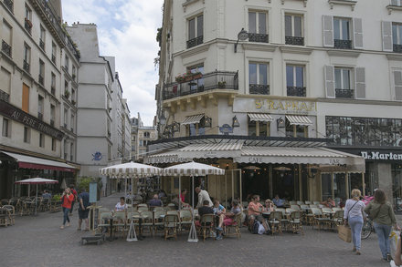 halles-rue-pierre-lescot-2