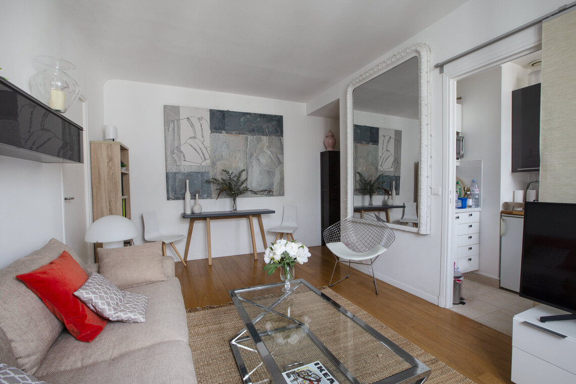 Furnished Apartment for rent Rue Pau Casals, Boulogne Billancourt | Ref ...