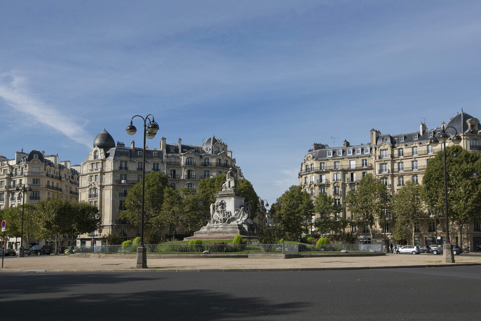 place-breteuil-1