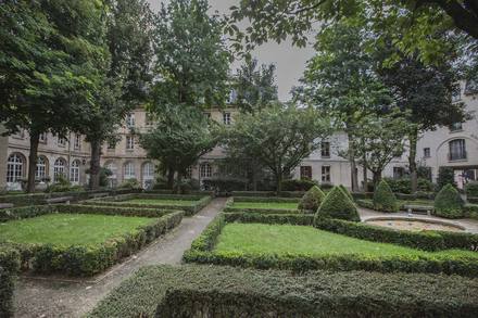 cour