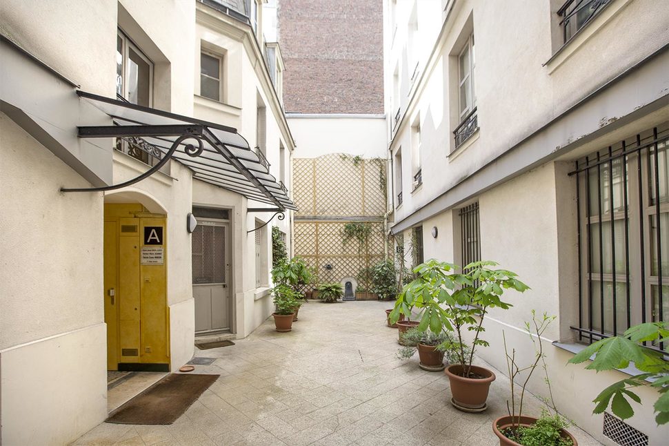 cour