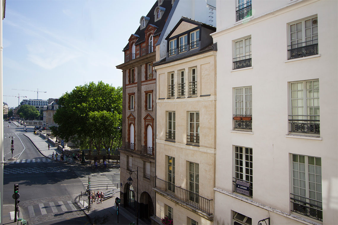 Furnished Apartment for rent rue Dauphine, Paris | Ref 9835